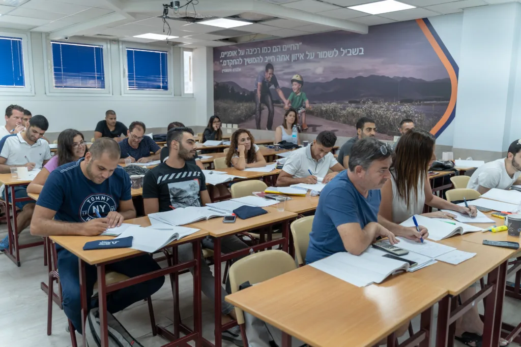 לימודי השקעות נדלן